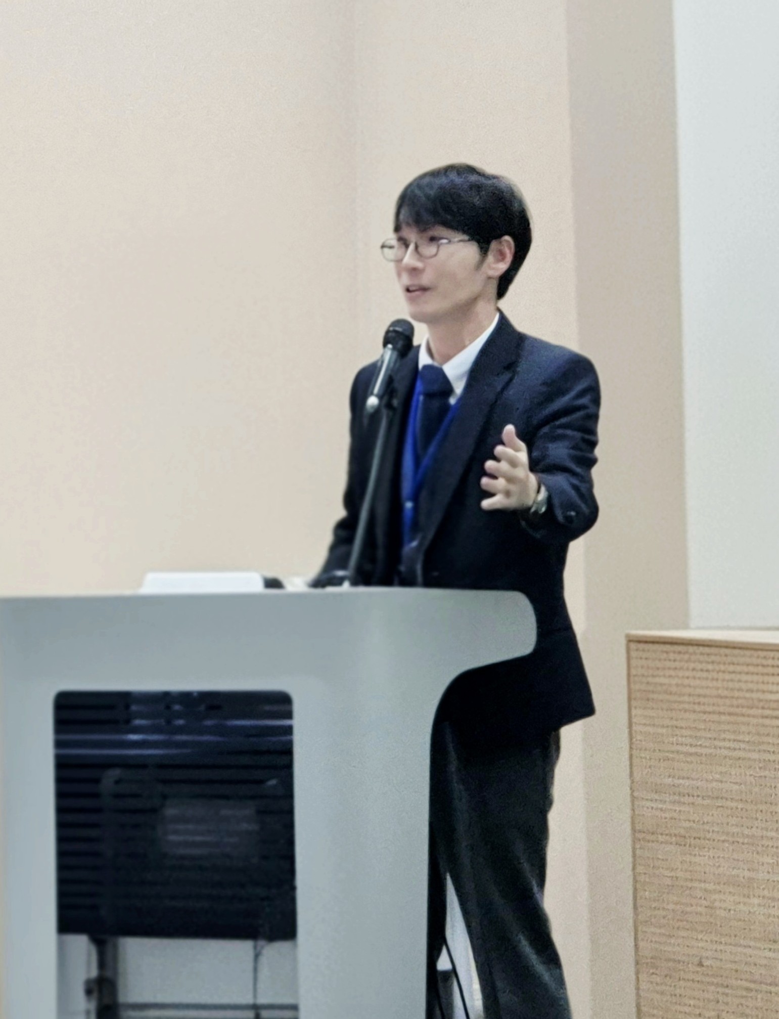 김사훈 교수 사진